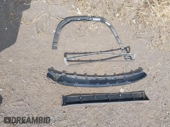 ✅ 2019 Jeep Cherokee Latitude Plus • VIN: 1C4PJLLX6KD326290 • Лот: 43195603. Опубликован ранее на IAAI с пробегом 109 670 миль. Бесплатный доступ к архиву аукционных продаж из США и подробный отчёт об истории автомобиля на DreamBid. Изображение 11.