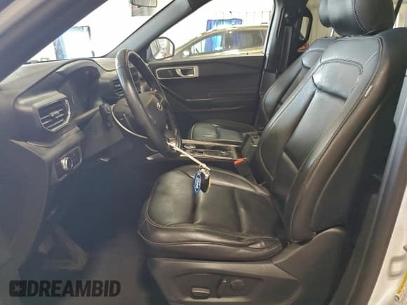 ✅ 2020 Ford Explorer XLT • VIN: 1FMSK8DH0LGA75189 • Лот: 95909035. Опубликован ранее на Copart с пробегом 68 015 миль. Бесплатный доступ к архиву аукционных продаж из США и подробный отчёт об истории автомобиля на DreamBid. Изображение 7.