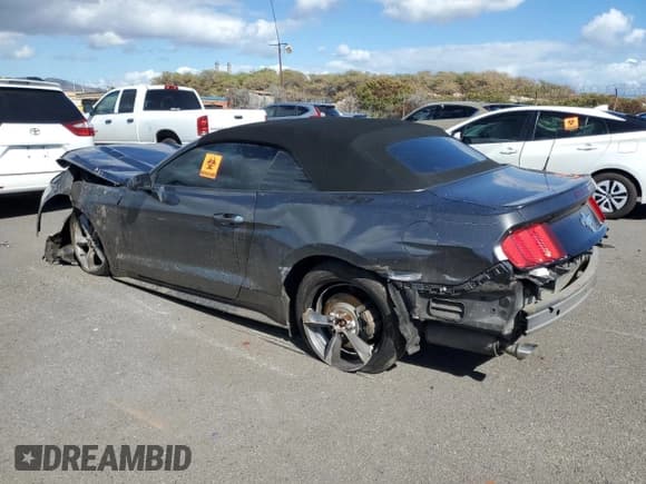 ✅ 2017 Ford Mustang V6 • VIN: 1FATP8EM8H5286333 • Lot: 89166155. Wystawiony na Copart z przebiegiem 98 391 mil. Bezpłatny archiwum sprzedaży aukcyjnych z USA i szczegółowy raport historii pojazdu na DreamBid. Zdjęcie 2.