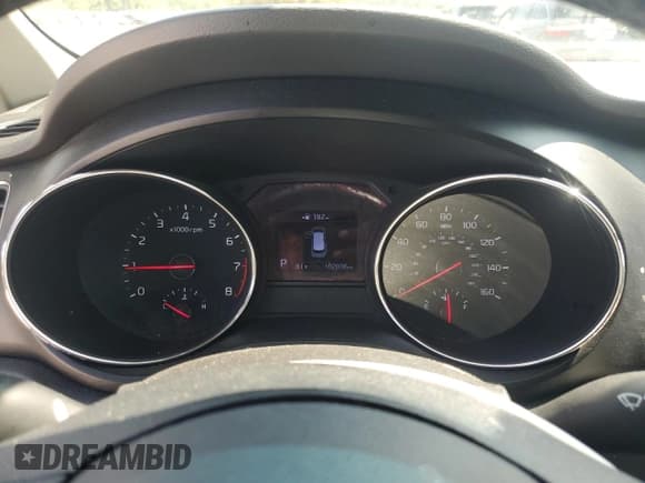 ✅ 2019 Kia Sedona EX • VIN: KNDMB5C15K6571156 • Lot: 71454005. Wystawiony na Copart z przebiegiem 102 836 mil. Bezpłatny archiwum sprzedaży aukcyjnych z USA i szczegółowy raport historii pojazdu na DreamBid. Zdjęcie 9.