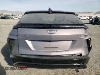 ✅ 2024 Cadillac LYRIQ Sport • VIN: 1GYKPWRL7RZ122023 • Лот: 80765334. Опубликован ранее на Copart с пробегом 6 183 миль. Бесплатный доступ к архиву аукционных продаж из США и подробный отчёт об истории автомобиля на DreamBid. Изображение 6.