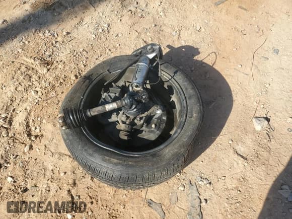 ✅ 2014 Ford Explorer Limited • VIN: 1FM5K7F86EGB69391 • Лот: 85900975. Опубликован ранее на Copart с пробегом 212 559 миль. Бесплатный доступ к архиву аукционных продаж из США и подробный отчёт об истории автомобиля на DreamBid. Изображение 13.