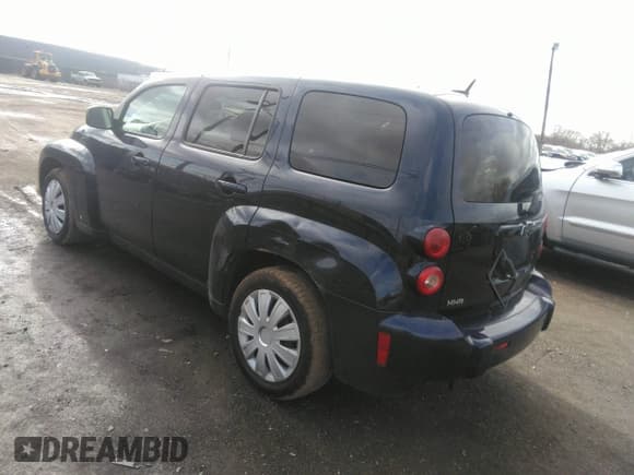 ✅ 2009 Chevrolet HHR LS • VIN: 3GNCA13BX9S572459 • Lot: 41914843. Listed on IAAI with 187,599 mi. Free auction sales archive from the USA and detailed vehicle history report at DreamBid. Image 3.