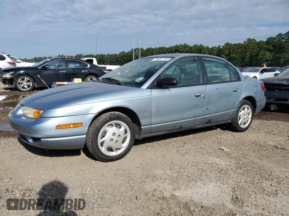 ✅ 2002 Saturn SL • VIN: 1G8ZK52762Z124159 • Лот: 70361145. Опубликован ранее на Copart с пробегом Не указан. Бесплатный доступ к архиву аукционных продаж из США и подробный отчёт об истории автомобиля на DreamBid. Изображение 1.