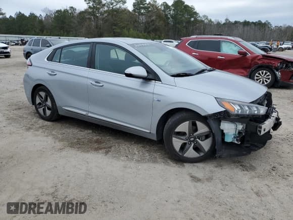 ✅ 2020 Hyundai Ioniq SEL • VIN: KMHC85LC0LU206579 • Lot: 87721065. Wystawiony na Copart z przebiegiem 37 527 mil. Bezpłatny archiwum sprzedaży aukcyjnych z USA i szczegółowy raport historii pojazdu na DreamBid. Zdjęcie 4.