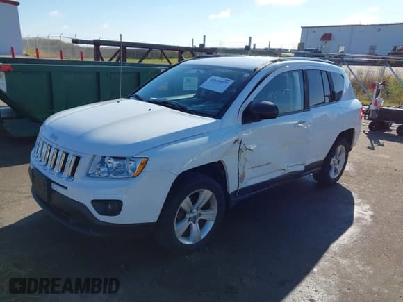 ✅ 2011 Jeep Compass Latitude • VIN: 1J4NF1FB0BD263937 • Lot: 43538437. Listed on IAAI with 90,441 mi. Free auction sales archive from the USA and detailed vehicle history report at DreamBid. Image 2.