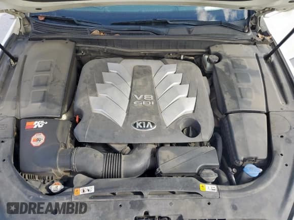 ✅ 2015 Kia K900 Premium • VIN: KNALU4D43F6026794 • Lot: 90512575. Wystawiony na Copart z przebiegiem 182 359 mil. Bezpłatny archiwum sprzedaży aukcyjnych z USA i szczegółowy raport historii pojazdu na DreamBid. Zdjęcie 11.