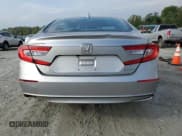 ✅ 2018 Honda Accord EX • VIN: 1HGCV3F40JA011426 • Лот: 69400715. Опубликован ранее на Copart с пробегом 138 370 миль. Бесплатный доступ к архиву аукционных продаж из США и подробный отчёт об истории автомобиля на DreamBid. Изображение 6.