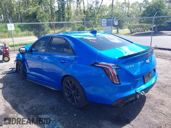 ✅ 2024 Cadillac CT4-V Blackwing • VIN: 1G6D75RP8R0410118 • Lot: 42880636. Listed on IAAI with 27,651 mi. Free auction sales archive from the USA and detailed vehicle history report at DreamBid. Image 3.