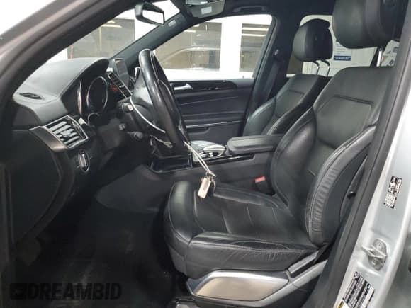 ✅ 2018 Mercedes-Benz GLS 550 • VIN: 4JGDF7DE8JB104185 • Lot: 85959985. Listed on Copart with 126,487 mi. Free auction sales archive from the USA and detailed vehicle history report at DreamBid. Image 7.