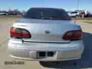 2002 Chevrolet Malibu z VIN 1G1ND52J62M512640, wystawiony jako Copart lot #43943325 z przebiegiem 176 763 mil mil oraz Szkoda całkowita • Salvage title. Historia ofert i sprzedaży dostępna na DreamBid. Obrazek 6.