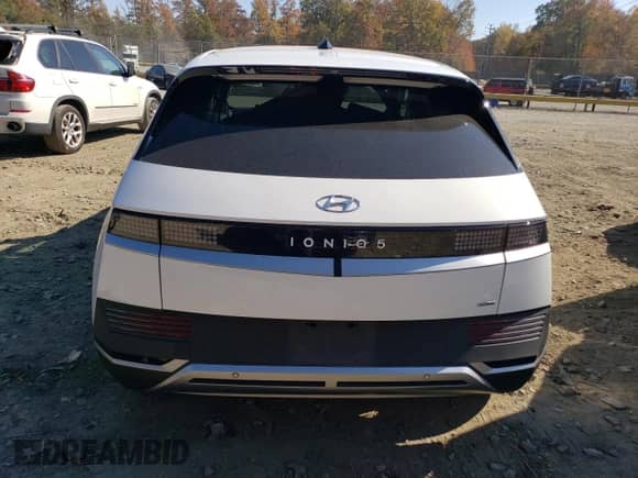 2022 Hyundai Ioniq 5 SE с VIN KM8KMDAF3NU094328, выставлен на аукционе Copart как лот 74259733 с пробегом 19 981 миль миль и . История ставок и продаж доступна на DreamBid. Изображение 6.