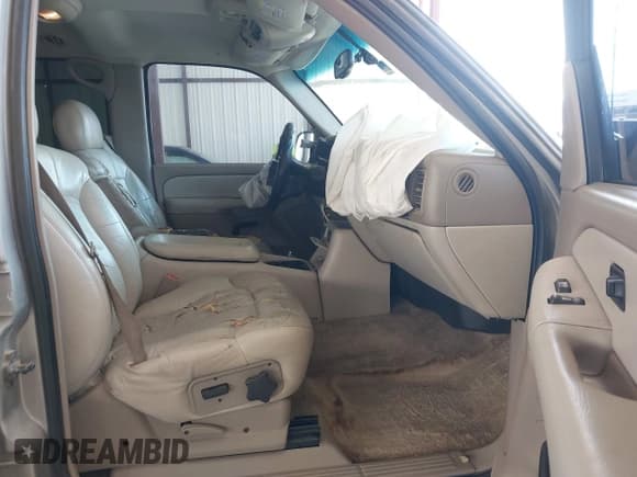 ✅ 2002 Chevrolet Tahoe LT • VIN: 1GNEK13Z52R161224 • Lot: 43301166. Listed on IAAI with 275,201 mi. Free auction sales archive from the USA and detailed vehicle history report at DreamBid. Image 5.