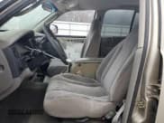 ✅ 2002 Dodge Dakota SLT • VIN: 1B7HL48N32S586363 • Lot: 86195184. Wystawiony na Copart z przebiegiem 144 064 mil. Bezpłatny archiwum sprzedaży aukcyjnych z USA i szczegółowy raport historii pojazdu na DreamBid. Zdjęcie 7.