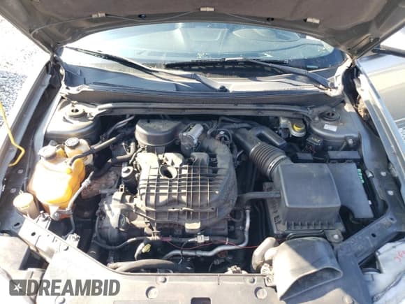 ✅ 2013 Dodge Avenger R/T • VIN: 1C3CDZBG7DN590758 • Lot: 81854594. Wystawiony na Copart z przebiegiem 210 303 mil. Bezpłatny archiwum sprzedaży aukcyjnych z USA i szczegółowy raport historii pojazdu na DreamBid. Zdjęcie 11.