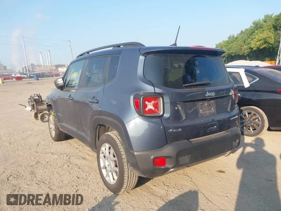 ✅ 2021 Jeep Renegade Limited • VIN: ZACNJDD15MPM67506 • Lot: 42868876. Wystawiony na IAAI z przebiegiem 44 212 mil. Bezpłatny archiwum sprzedaży aukcyjnych z USA i szczegółowy raport historii pojazdu na DreamBid. Zdjęcie 3.