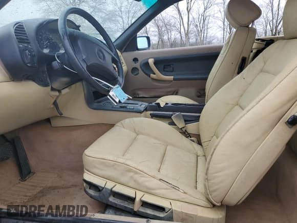 ✅ 1995 BMW 3 Series 318i • VIN: WBABK6323SED18817 • Лот: 52275515. Опубликован ранее на Copart с пробегом Не указан. Бесплатный доступ к архиву аукционных продаж из США и подробный отчёт об истории автомобиля на DreamBid. Изображение 7.