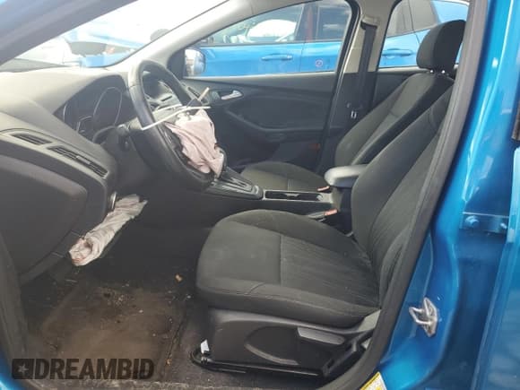 ✅ 2017 Ford Focus SE • VIN: 1FADP3F23HL203794 • Lot: 57202435. Listed on Copart with 116,824 mi. Free auction sales archive from the USA and detailed vehicle history report at DreamBid. Image 7.