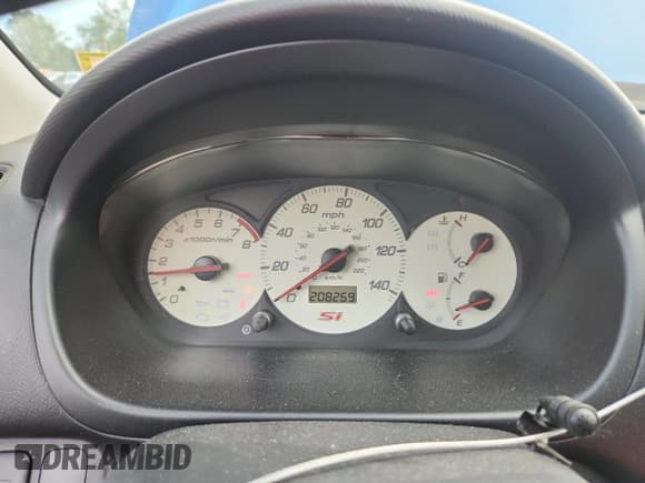 ✅ 2003 Honda Civic Si • VIN: SHHEP33653U405682 • Lot: 80279965. Listed on Copart with 208,269 mi. Free auction sales archive from the USA and detailed vehicle history report at DreamBid. Image 9.