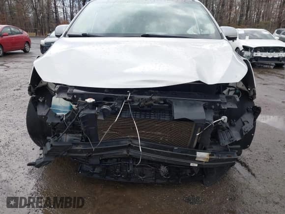 ✅ 2016 Kia Sedona EX • VIN: KNDMC5C13G6156874 • Lot: 41458155. Wystawiony na IAAI z przebiegiem 108 241 mil. Bezpłatny archiwum sprzedaży aukcyjnych z USA i szczegółowy raport historii pojazdu na DreamBid. Zdjęcie 13.