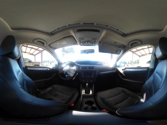 ✅ 2013 Volkswagen Jetta TDI w/Premium/Nav • VIN: 3VWLL7AJXDM406369 • Lot: 43319941. Wystawiony na IAAI z przebiegiem 153 621 mil. Bezpłatny archiwum sprzedaży aukcyjnych z USA i szczegółowy raport historii pojazdu na DreamBid. Zdjęcie 19.