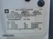 ✅ 2005 GMC Sierra 1500 • VIN: 1GTHC24295E240157 • Лот: 68437935. Опубликован ранее на Copart с пробегом 177 173 миль. Бесплатный доступ к архиву аукционных продаж из США и подробный отчёт об истории автомобиля на DreamBid. Изображение 12.