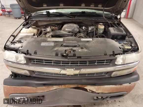 2001 Chevrolet Silverado 2500 с VIN 1GCGK29U81Z176821, выставлен на аукционе IAAI как лот 43497021 с пробегом 215 331 миль миль и . История ставок и продаж доступна на DreamBid. Изображение 10.