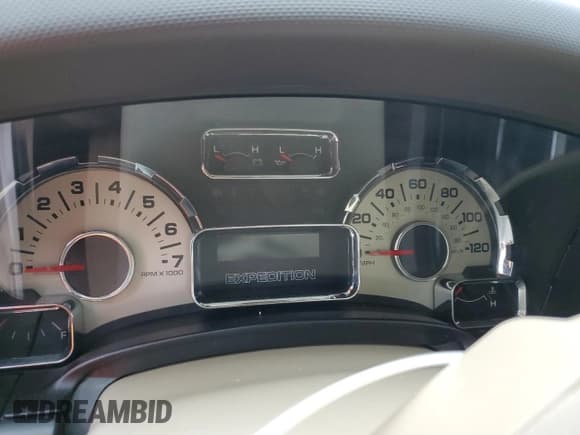 ✅ 2012 Ford Expedition XLT • VIN: 1FMJU1H55CEF46620 • Lot: 74431004. Listed on Copart with Not provided. Free auction sales archive from the USA and detailed vehicle history report at DreamBid. Image 9.