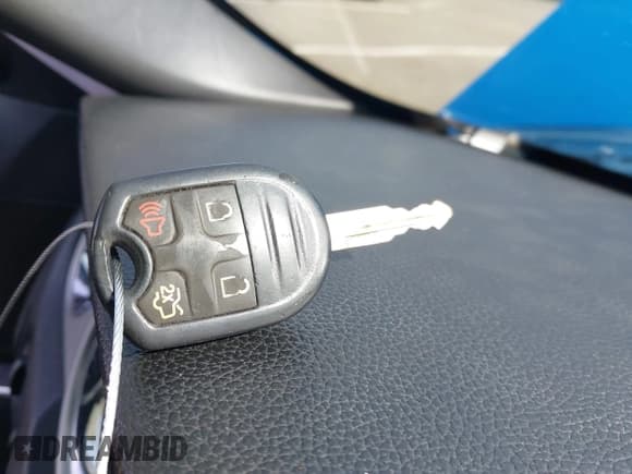 ✅ 2011 Ford Mustang V6 • VIN: 1ZVBP8EM9B5120722 • Лот: 41762103. Опубликован ранее на IAAI с пробегом 203 483 миль. Бесплатный доступ к архиву аукционных продаж из США и подробный отчёт об истории автомобиля на DreamBid. Изображение 11.