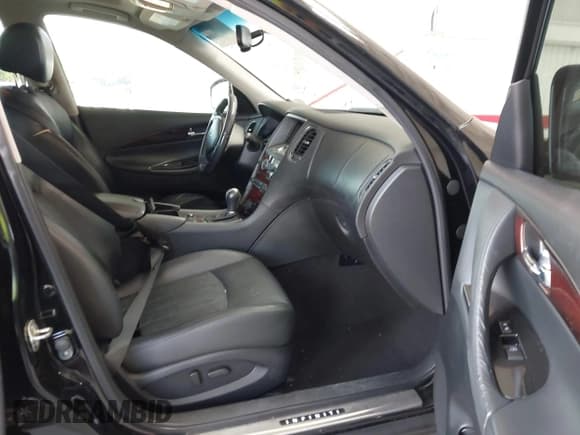 ✅ 2011 Infiniti EX Journey • VIN: JN1AJ0HP0BM800685 • Lot: 43261500. Listed on IAAI with 191,199 mi. Free auction sales archive from the USA and detailed vehicle history report at DreamBid. Image 5.