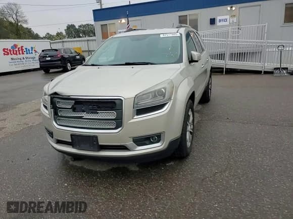 ✅ 2014 GMC Acadia SLT • VIN: 1GKKRRKD7EJ132245 • Lot: 82517605. Listed on Copart with 225,741 mi. Free auction sales archive from the USA and detailed vehicle history report at DreamBid. Image 15.