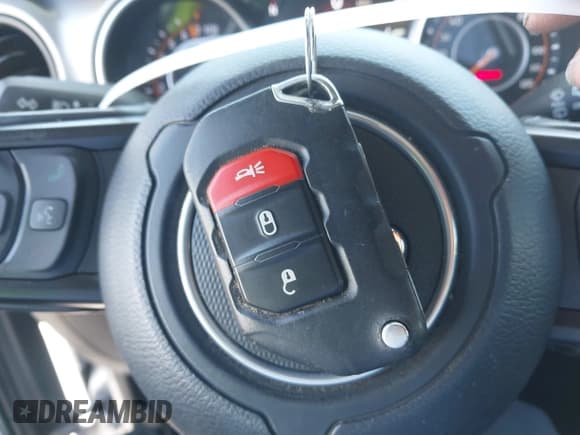 ✅ 2021 Jeep Wrangler Unlimited Sport S • VIN: 1C4HJXDG0MW697799 • Lot: 42702744. Wystawiony na IAAI z przebiegiem 41 650 mil. Bezpłatny archiwum sprzedaży aukcyjnych z USA i szczegółowy raport historii pojazdu na DreamBid. Zdjęcie 11.