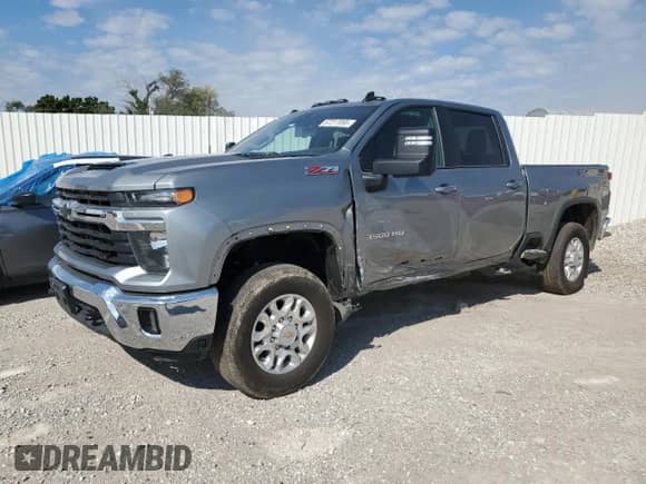 2024 Chevrolet Silverado 3500HD LT with VIN 2GC4YTEY9R1106295, listed as a Copart auction lot 67217095 with 56,626 mi miles and Salvage title. Bid and sale history available at DreamBid. Image 1.