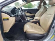 ✅ 2015 Hyundai Azera • VIN: KMHFG4JG1FA454362 • Lot: 50897305. Listed on Copart with 130,185 mi. Free auction sales archive from the USA and detailed vehicle history report at DreamBid. Image 7.