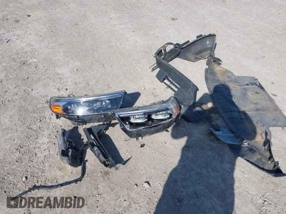 ✅ 2022 Ford Explorer XLT • VIN: 1FMSK7DHXNGA30211 • Lot: 41972894. Wystawiony na IAAI z przebiegiem 47 414 mil. Bezpłatny archiwum sprzedaży aukcyjnych z USA i szczegółowy raport historii pojazdu na DreamBid. Zdjęcie 12.