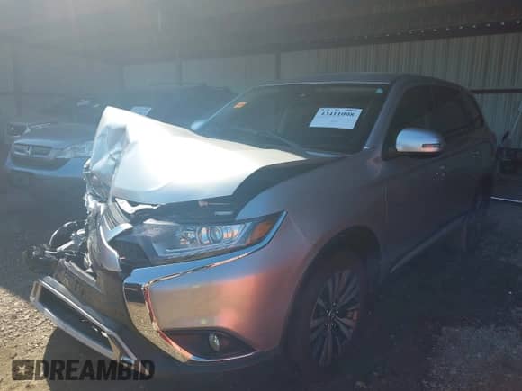 2019 Mitsubishi Outlander SE with VIN JA4AD3A34KZ049598, listed as a IAAI auction lot 43411008 with 57,899 mi miles and . Bid and sale history available at DreamBid. Image 6.