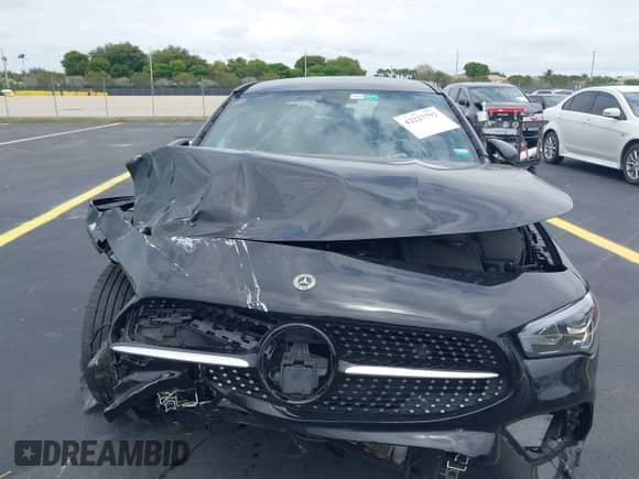 2023 Mercedes-Benz CLA 250 с VIN W1K5J4GB9PN393811, выставлен на аукционе IAAI как лот 42227792 с пробегом 31 656 миль миль и . История ставок и продаж доступна на DreamBid. Изображение 6.