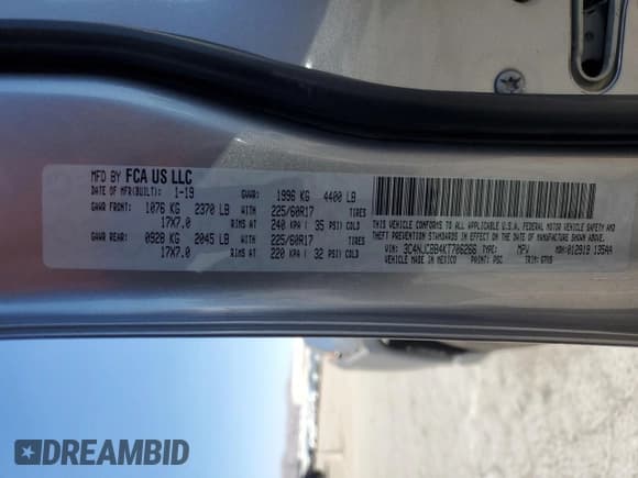 ✅ 2019 Jeep Compass Latitude • VIN: 3C4NJCBB4KT706266 • Lot: 80528075. Listed on Copart with 142,410 mi. Free auction sales archive from the USA and detailed vehicle history report at DreamBid. Image 13.