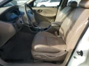 ✅ 1998 Ford Taurus SE Comfort • VIN: 1FAFP53S3WA246260 • Лот: 91224205. Опубликован ранее на Copart с пробегом 167 263 миль. Бесплатный доступ к архиву аукционных продаж из США и подробный отчёт об истории автомобиля на DreamBid. Изображение 7.