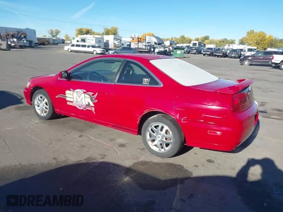 2001 Honda Accord EX z VIN 1HGCG22531A026926, wystawiony jako IAAI lot #43561897 z przebiegiem 318 749 mil mil oraz . Historia ofert i sprzedaży dostępna na DreamBid. Obrazek 3.