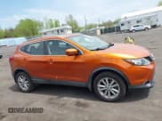 ✅ 2017 Nissan Rogue SL • VIN: JN1BJ1CR2HW103602 • Lot: 42124914. Wystawiony na IAAI z przebiegiem 59 780 mil. Bezpłatny archiwum sprzedaży aukcyjnych z USA i szczegółowy raport historii pojazdu na DreamBid. Zdjęcie 13.