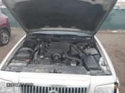 ✅ 2008 Mercury Grand Marquis GS • VIN: 2MEFM74V08X659222 • Lot: 43720948. Wystawiony na IAAI z przebiegiem Nie podano. Bezpłatny archiwum sprzedaży aukcyjnych z USA i szczegółowy raport historii pojazdu na DreamBid. Zdjęcie 10.