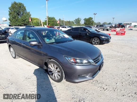 ✅ 2015 Honda Accord EX-L • VIN: 1HGCR2F81FA182002 • Lot: 43343552. Listed on IAAI with 135,341 mi. Free auction sales archive from the USA and detailed vehicle history report at DreamBid. Image 1.
