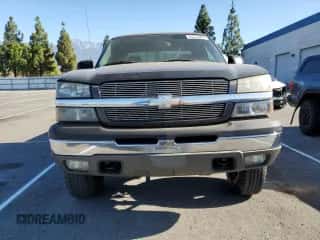✅ 2004 Chevrolet Silverado 1500 Work Truck • VIN: 1GCEC19X64Z242778 • Lot: 65235084. Wystawiony na Copart z przebiegiem 254 783 mil mil. Skorzystaj z bezpłatnego archiwum sprzedaży aukcyjnych z USA i zobacz szczegółowy raport historii pojazdu na DreamBid. Zdjęcie 5.
