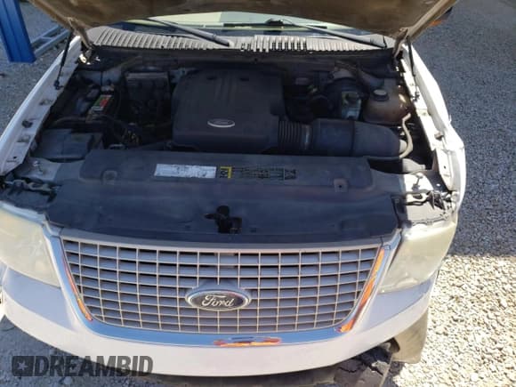 ✅ 2004 Ford Expedition Eddie Bauer • VIN: 1FMEU17W44LA73866 • Lot: 57650275. Listed on Copart with 358,399 mi. Free auction sales archive from the USA and detailed vehicle history report at DreamBid. Image 12.