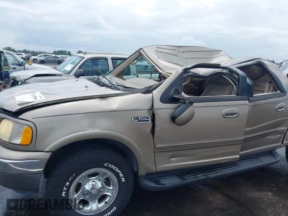 ✅ 2003 Ford F-150 XLT • VIN: 1FTRW08613KA21012 • Лот: 42951599. Опубликован ранее на IAAI с пробегом 153 348 миль. Бесплатный доступ к архиву аукционных продаж из США и подробный отчёт об истории автомобиля на DreamBid. Изображение 6.