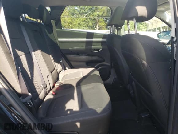 ✅ 2022 Hyundai Tucson SEL Convenience • VIN: KM8JFCA12NU017079 • Lot: 68020304. Wystawiony na Copart z przebiegiem 80 878 mil. Bezpłatny archiwum sprzedaży aukcyjnych z USA i szczegółowy raport historii pojazdu na DreamBid. Zdjęcie 12.