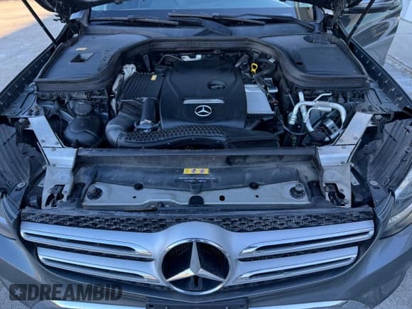 ✅ 2016 Mercedes-Benz GLC 300 • VIN: WDC0G4KB8GF019995 • Lot: 46728475. Wystawiony na Copart z przebiegiem 143 829 mil. Bezpłatny archiwum sprzedaży aukcyjnych z USA i szczegółowy raport historii pojazdu na DreamBid. Zdjęcie 7.