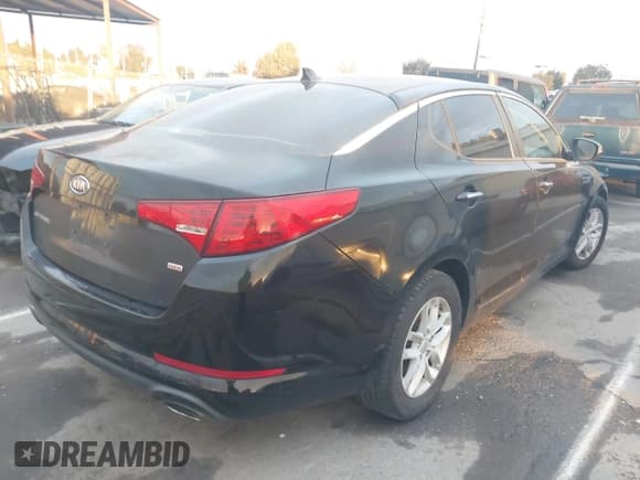 ✅ 2012 Kia Optima LX • VIN: KNAGM4A7XC5290600 • Лот: 43609976. Опубликован ранее на IAAI с пробегом Не указан. Бесплатный доступ к архиву аукционных продаж из США и подробный отчёт об истории автомобиля на DreamBid. Изображение 4.