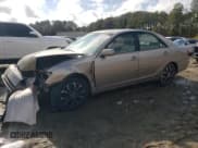 ✅ 2002 Toyota Camry XLE • VIN: 4T1BE32K72U549857 • Lot: 90425175. Wystawiony na Copart z przebiegiem 175 469 mil. Bezpłatny archiwum sprzedaży aukcyjnych z USA i szczegółowy raport historii pojazdu na DreamBid. Zdjęcie 1.